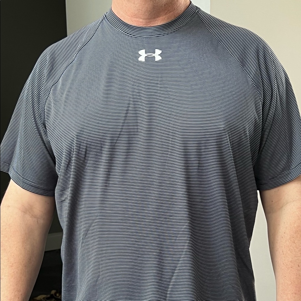 Under Armour heat gear t-shirt